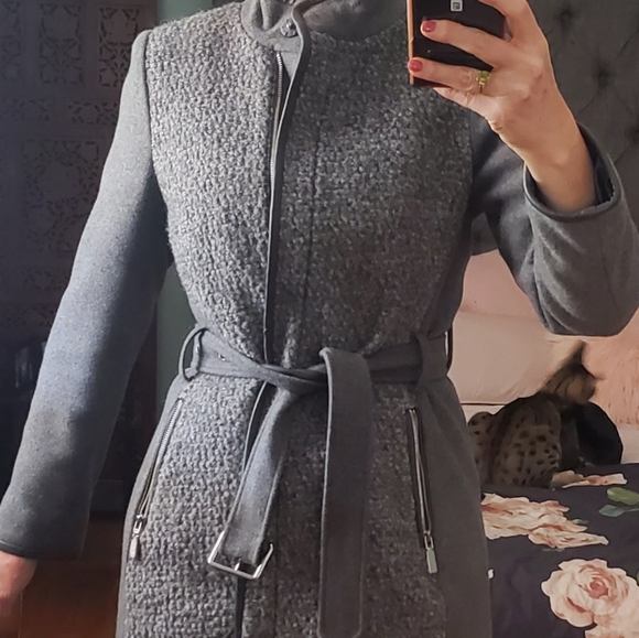 Vince wool belted coat - Picture 1 of 7